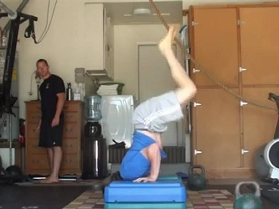 Lsit to Shoulder Stand