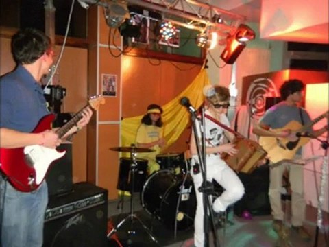 Vidéo rentrée ENS Rennes 2012 (ancien ENS Cachan antenne de Ker Lann)