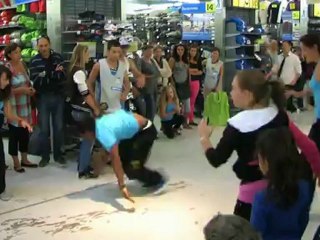 LA flashmob -DECATHLON FOIX - Annonce du VITALSPORT ARIEGEOIS