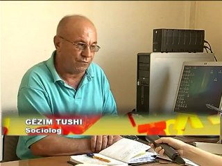 SOCIOLOGU:FEMIJET RRITEN DUKE LUAJTUR