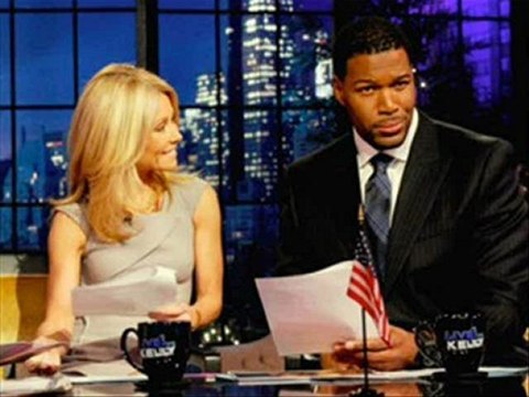 Michael Strahan Joins Kelly Ripa on ABC's 'Live!' WATCH NOW