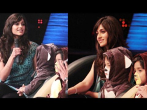 Ileana D'Cruz On Dance Ke Superkids 2012 | Barfi Promotion