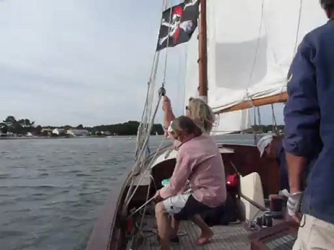 20120901 Festivoiles Claouey Virement de bord sur Lo Corbageaud Naviguerenaquitaine.com