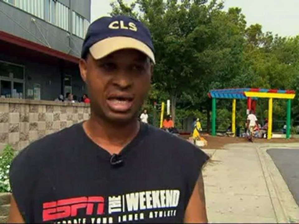 US candidates overlook issue of poverty