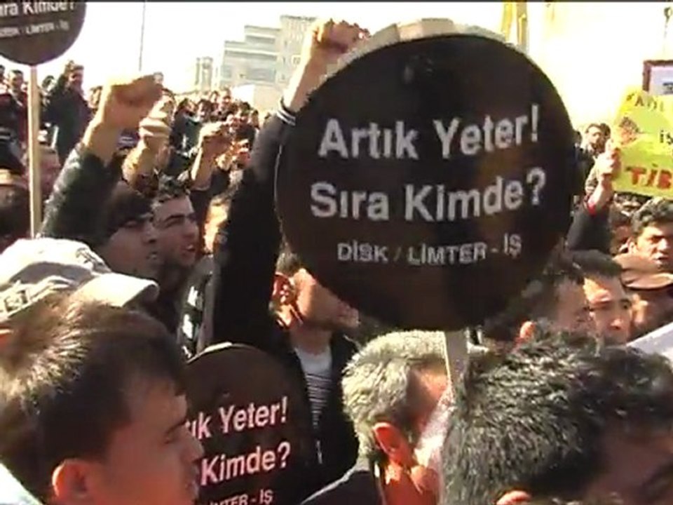 LİMANLARIN UĞULTUSU