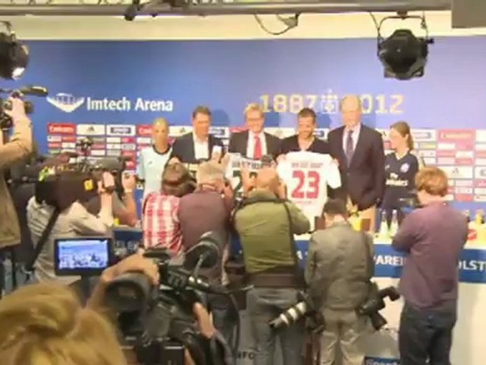 Van der Vaart trifft in Testspiel