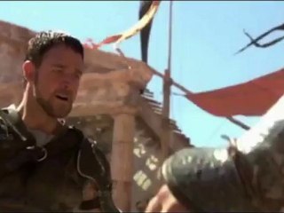 Russell Crowe, rescatado por los guardacostas