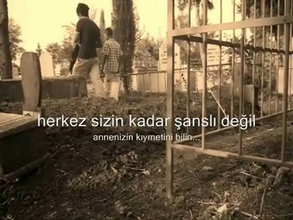 Ceyhan Prensi - Mezarına Geldim Anne