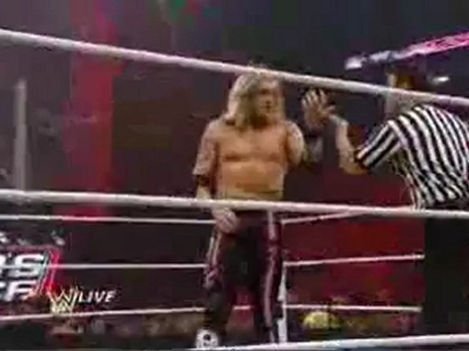 WWE Raw 6/7/10 Orton Vs Edge One Hand Match