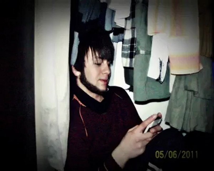 Depresif Buqra Isyanlardayım