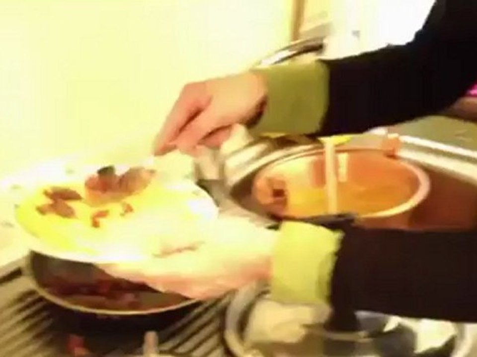 CAGLI (PU) GIOCHI E TUFFI NELLA NEVE