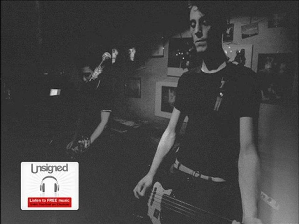 She Past Away - Belirdi Gece (Musallat)