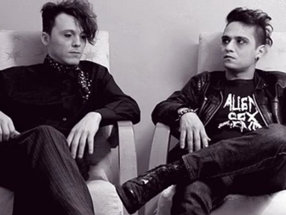 She Past Away - Ice Kapanis