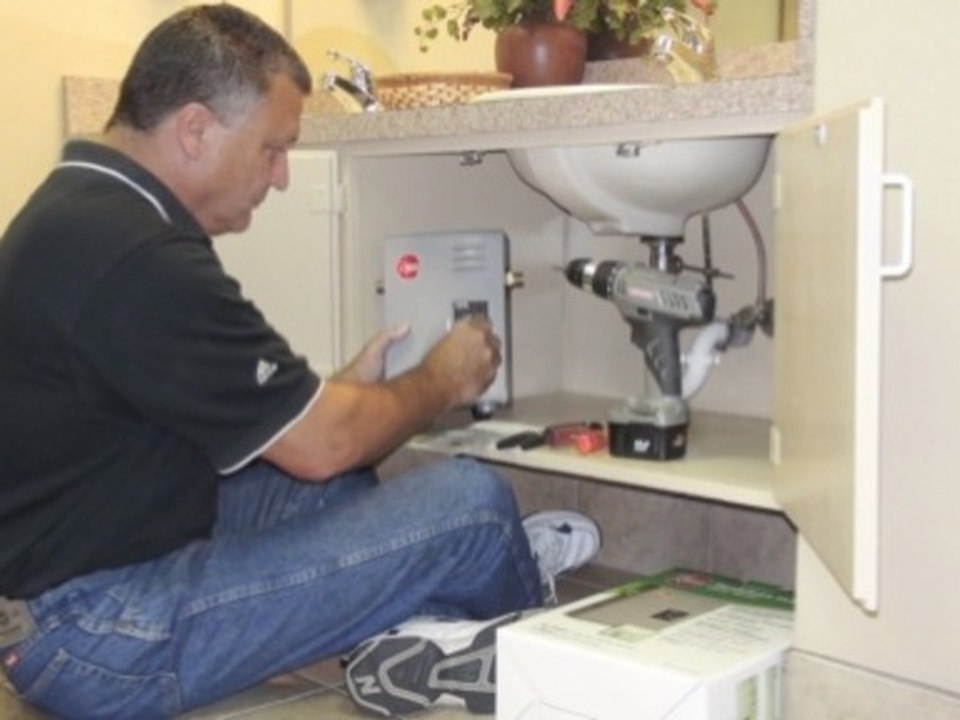 Understanding Electric Tankless Water Heaters