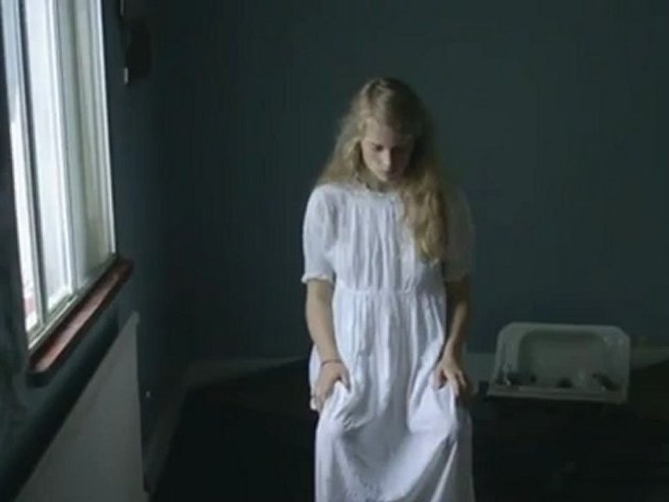 Marika Hackman - You Come Down