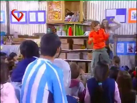 Rebelde Way, las chicas a los golpes