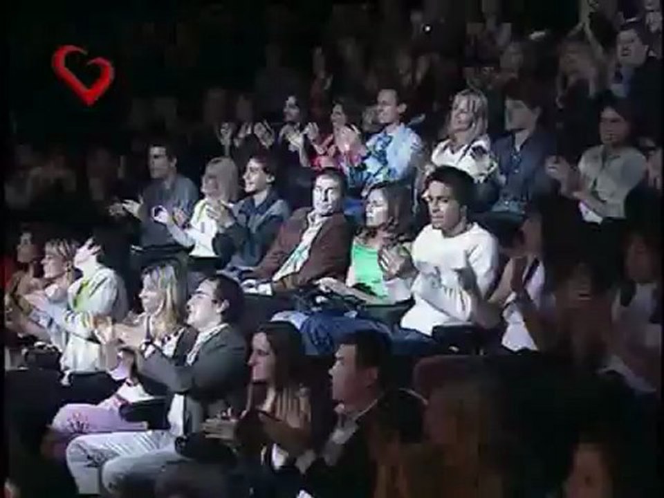 Rebelde Way capitulo 104, Marizza y Sonia bailan