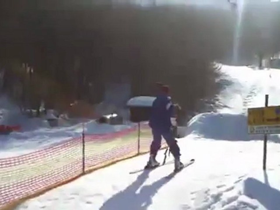 MONTE NERONE (PU) SCIOVIE SOTTO ..LA RAI