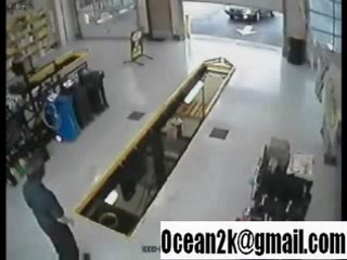 Kadınlar Neden Tamirhaneye Gitmemeli_