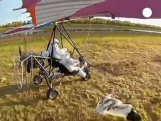 Birdman Putin bids to save endangered species 