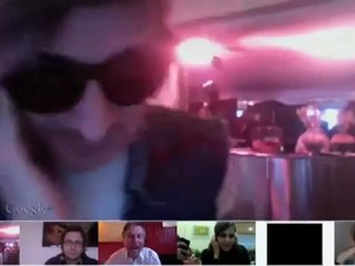 Kavinsky a juste envie de baiser le plus de meuf possible ...