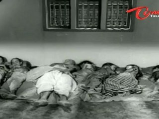 Bedroom Comed Scene Between Suryakantham - Relangi