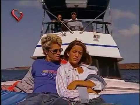 Rebelde Way, Mia y Manuel en el barco