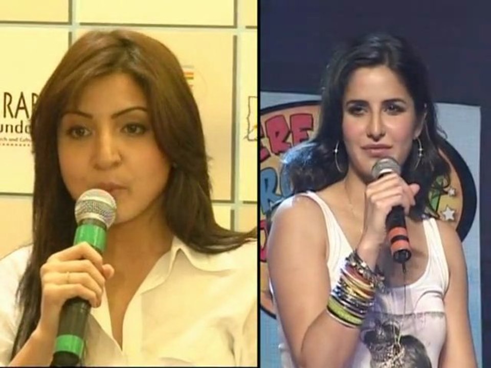 Katrina Kaif , Anushka Sharma Fight Over A White Sari? - Bollywood Babes