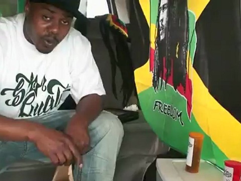 NUNE & Shade Sheist "SUCPIYC"