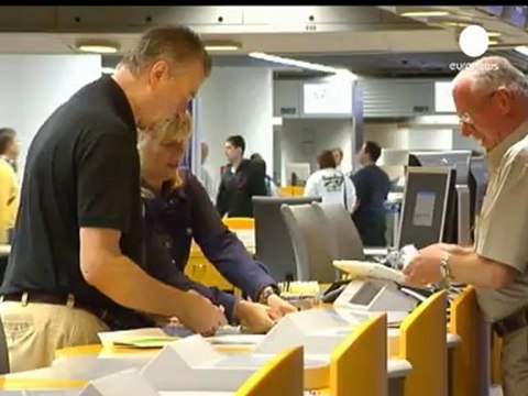 Strike action forces Lufthansa to cancel half its flights