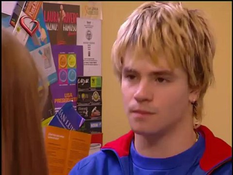 Rebelde Way 135, fuerte abrazo