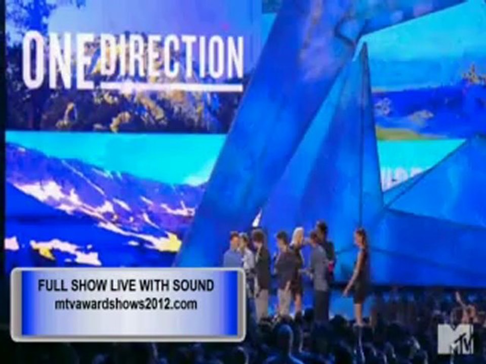 One Direction wins Best New artist VMA 2012
