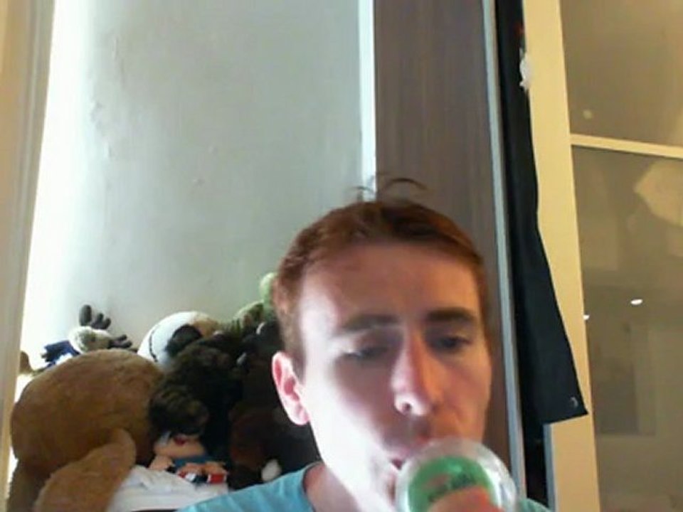 Wiwi égratigne "Carla (roue tourne)" de Manu Larrouy