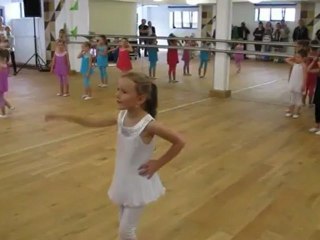 Calais : la salle Cuvier fait peau neuve et se transforme en salle de danse