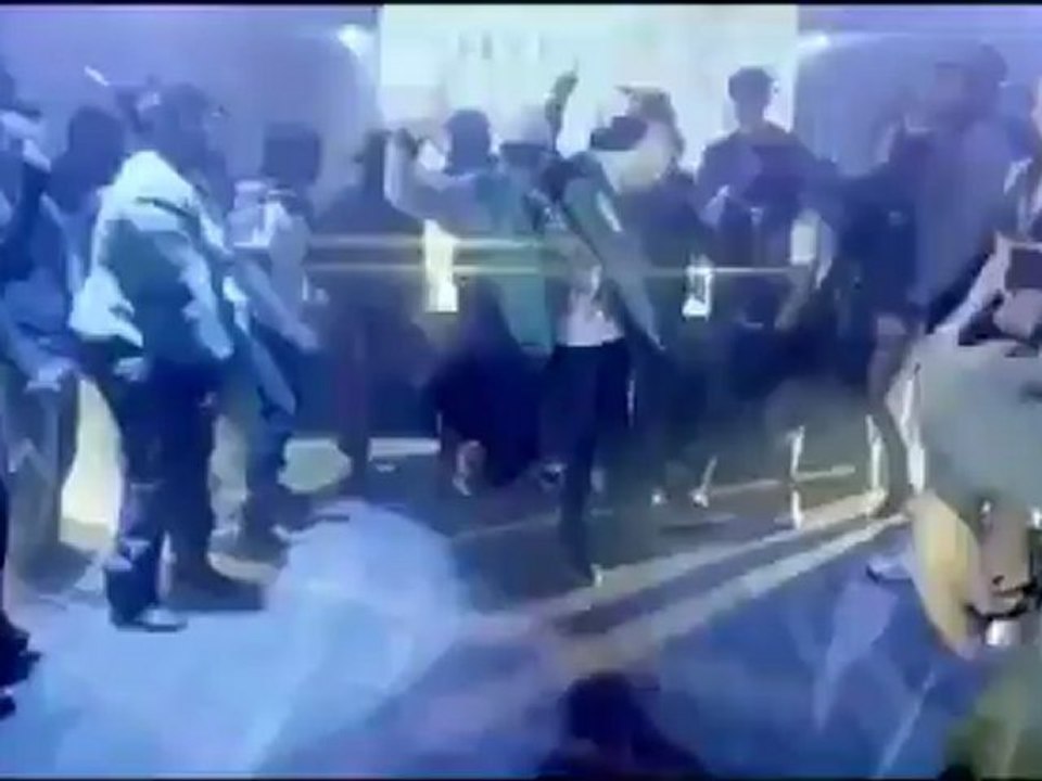 DMX - I Don't Dance (Feat. Machine Gun Kelly) Dirty Version