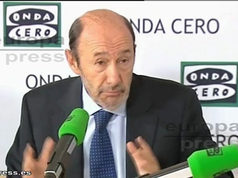 Rubalcaba: "El PSOE no va a apoyar un rescate"