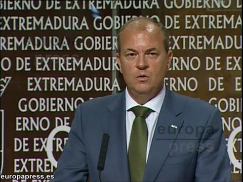 Monago ve bien propuesta de Cospedal sobre diputados