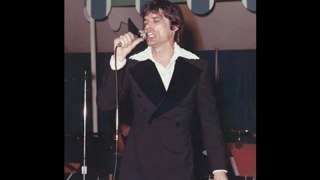 B.J. Thomas sings Pass the Apple Eve, featuring Chips Moman and the Memphis Boys_(360p)