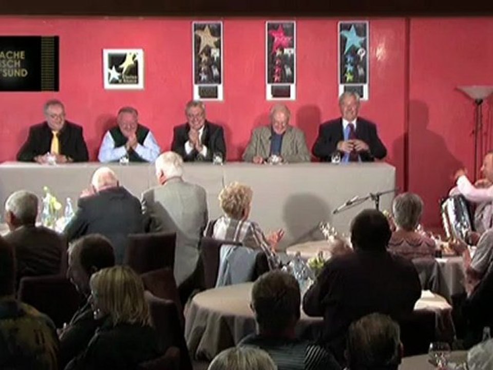 002 de lachShow made in Elsass "im Rosenmeer")2012/09/08