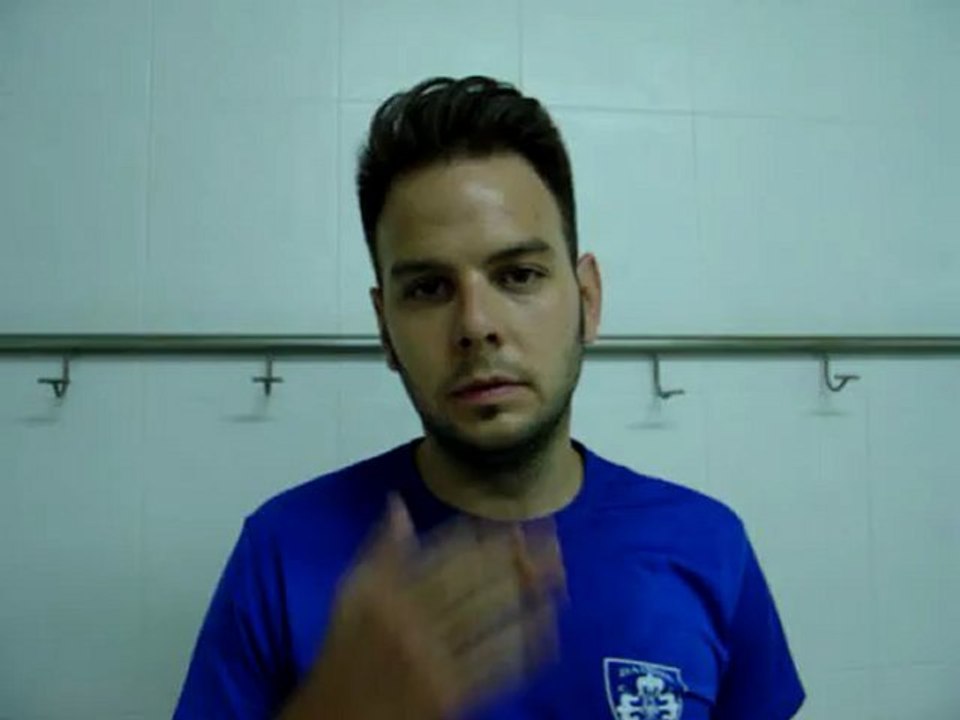 MOV04879