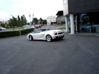 Test Drive Lamborghini Gallardo Spider in Italy