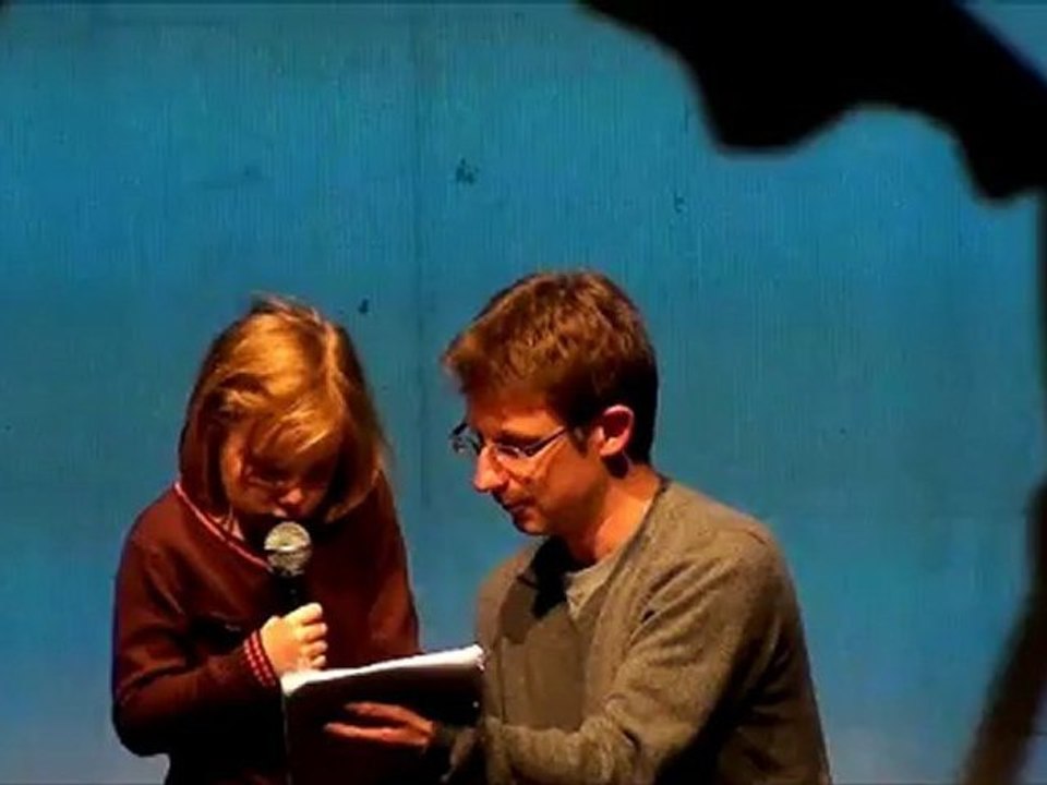 22 Elysée la poupée - Scène Slam Mons 19-04-2012