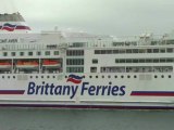 Brittany Ferries Pont Aven remontant le chenal de Portsmouth