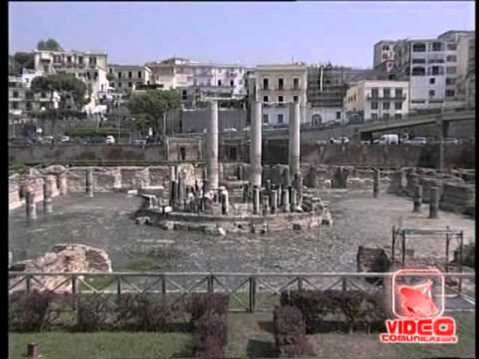 Campania - Leggero sciame sismico a Pozzuoli la gente in strada (07.09.12)