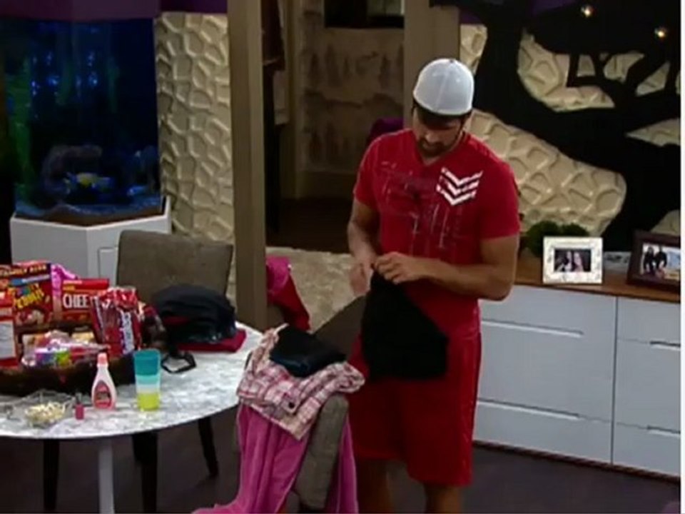 Shane Rubbing Danielles Shoulders Part 19