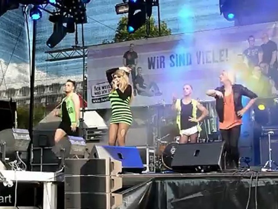 06 Marcella Rockafella - Judas (Lady Gaga) + Primadonna (Marina and the Diamonds) - CSD Köln, 07.07.2012