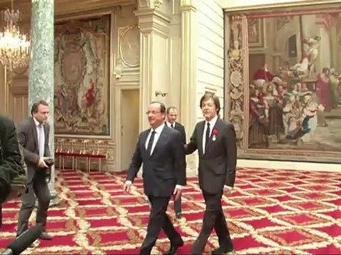 Paul McCartney décoré de la Légion d'honneur par Hollande