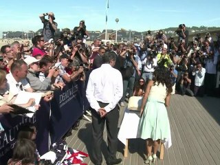 Salma Hayek sur les planches de Deauville pour "Savages"