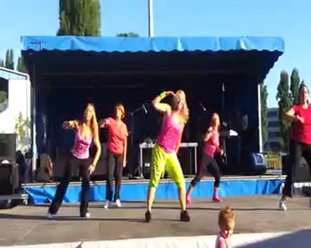 Demo Zumba Les Jumo Selesao - Zoomer