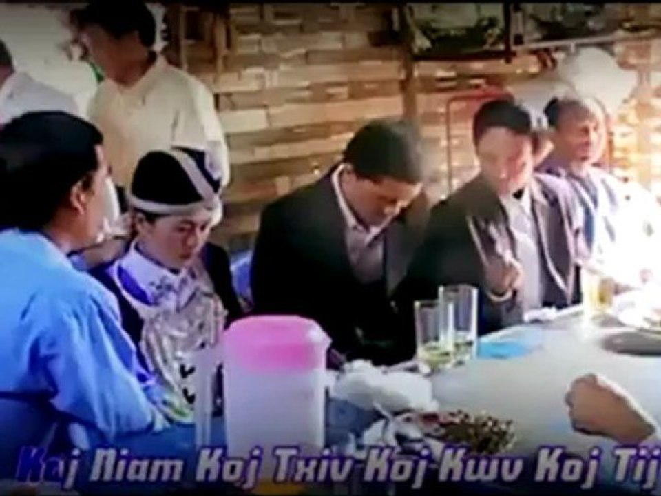 Nkauj Muam Nraug Nus ( Ntxawg Yaj )